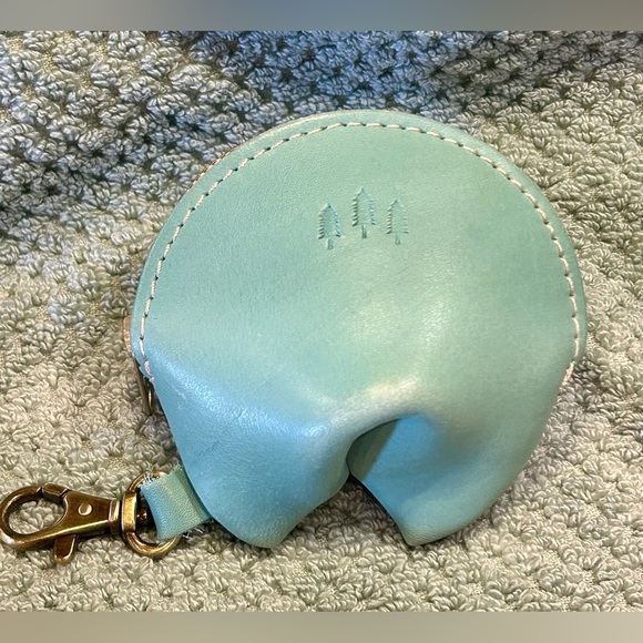 Portland Leather Goods Mint Green Fortune Cookie Pouch Bag Organizer Keychain - Picture 6 of 16